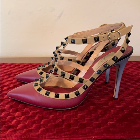 Valentino Garavani Pump - Picture 6 of 8